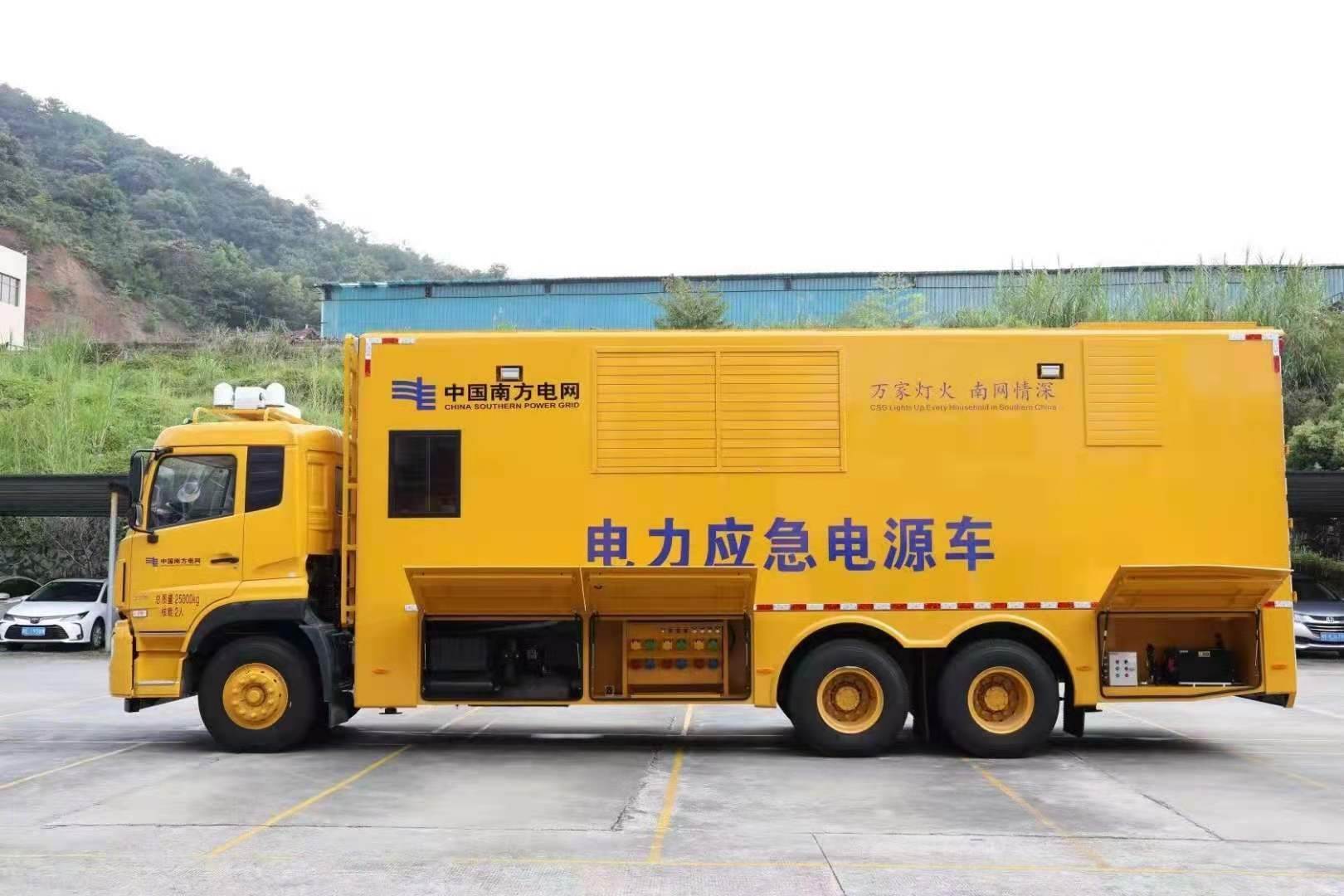 隆昌安康大型柴油发电机发电车UPS电源出租租赁